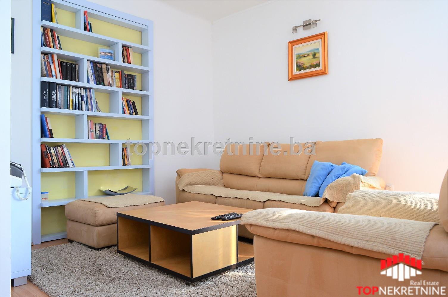 Bright, renovated, spacious, furnished 1BDR apartment in the city center near BBI
