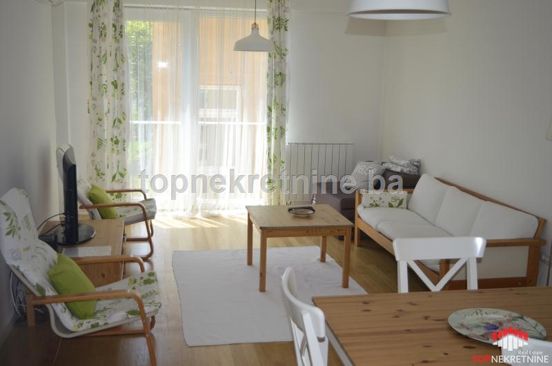 Nicely furnished 1BDR apartment in the city center