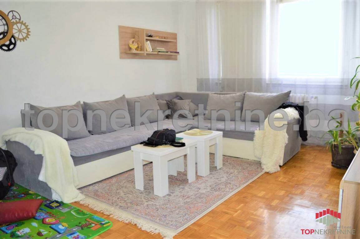 Spacious 2BDR apartment with 71 SqM with a balcony, Alipasino polje B faza