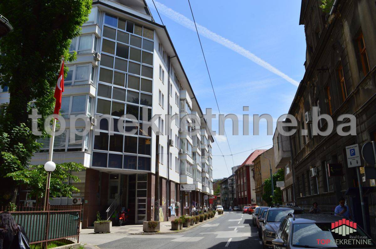 Spacious, 2BDR apartment with74 SqM in the newer building, Skenderija